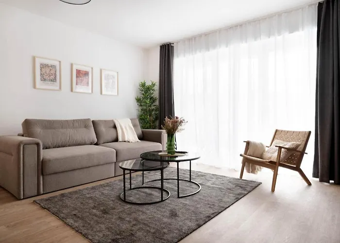 Schicke Apartments In Osnabrueck I Private Parkplaetze I Home2Share